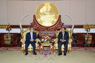 ຄະນະພະນັກງານການນຳຫ້ອງວ່າການສຳນັກງານປະທານປະເທດຫວຽດນາມ ຢ້ຽມຢາມລາວ